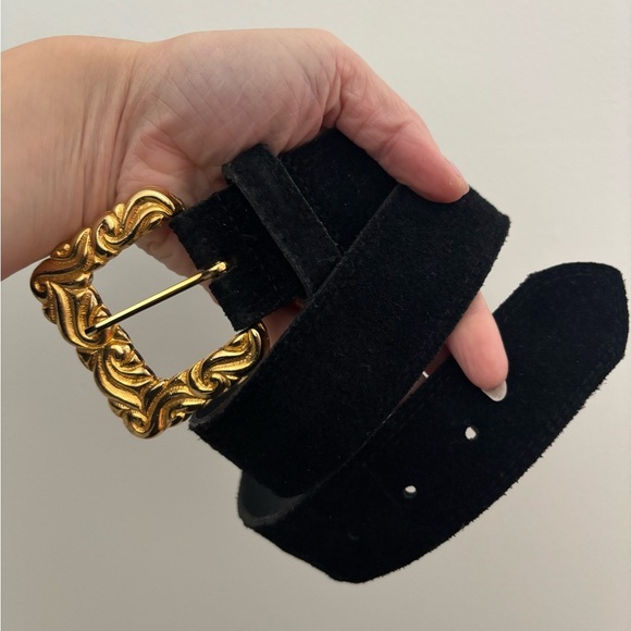 Charles Garre Suede Belt with Gold Buckle - Picture 2 of 8